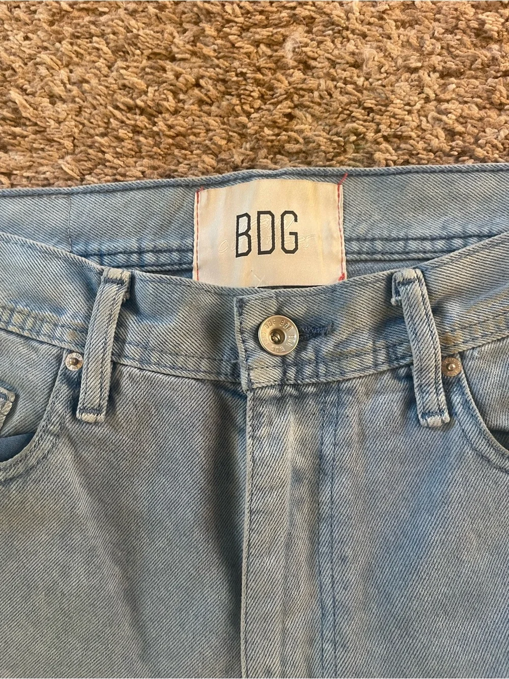 Men’s BDG Chalky Blue Bow Fit Jeans | size 31/32